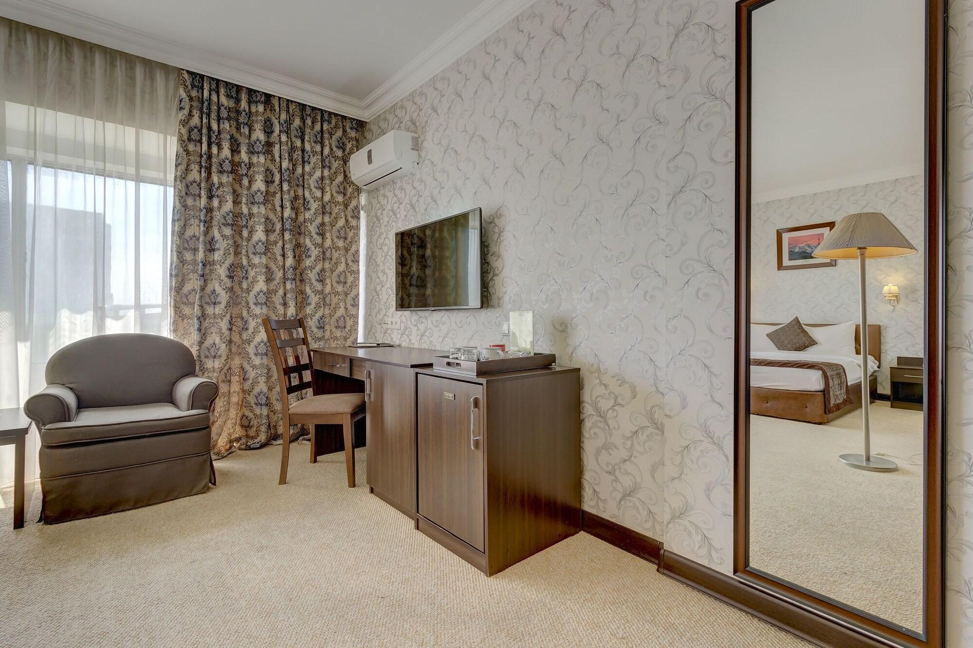 Premier Alatau Hotel Almaty Eksteriør billede